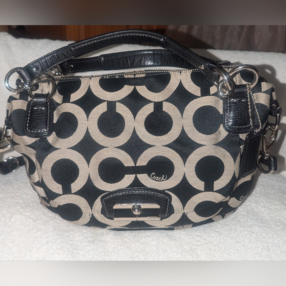 Coach Kristen Signature Black an Gray Op Art Shoulder Bag. 19328
